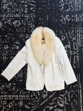 Cream Leather Jacket with Plush Fur Collar